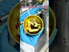 বাদাম এবং লিঙ্গজি দিয়ে চিকেন স্যুপ